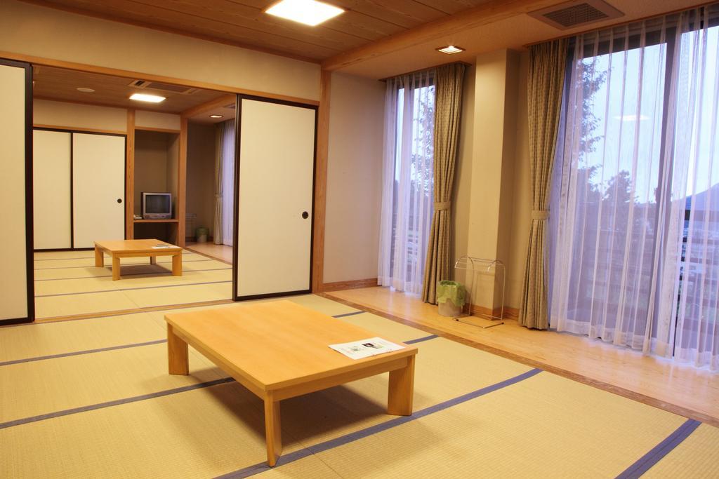 Hotel Kaze no Hibiki Nikko Exterior foto